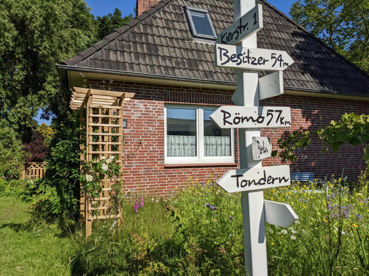 Charmantes Ferienhaus In Nordfriesland Humptrup エクステリア 写真