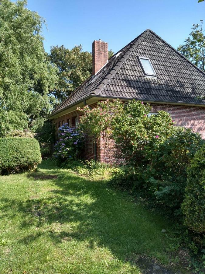 Charmantes Ferienhaus In Nordfriesland Humptrup エクステリア 写真